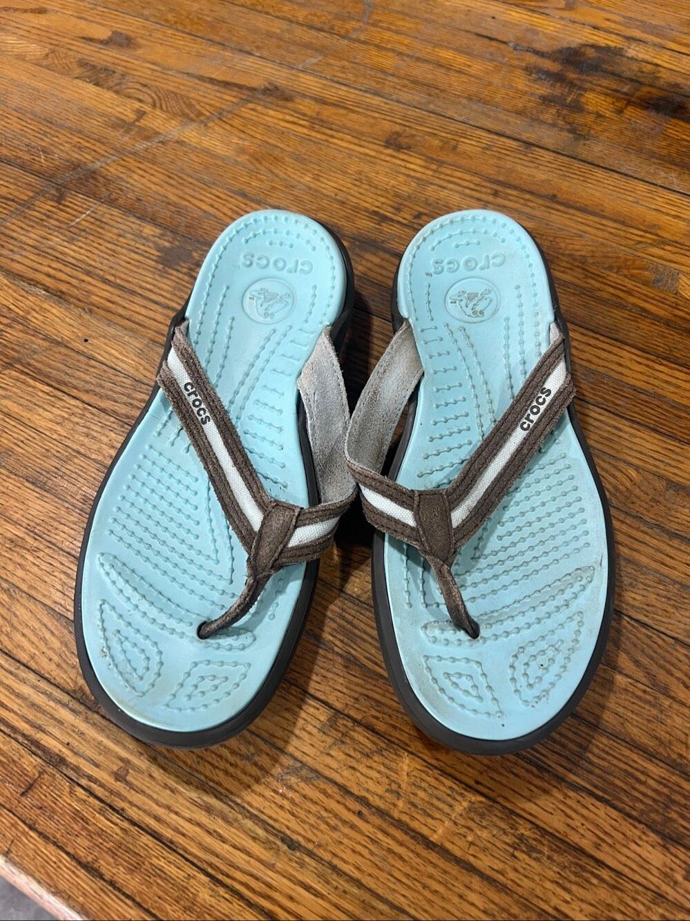 Crocs Flip Flops Womans Size 7
